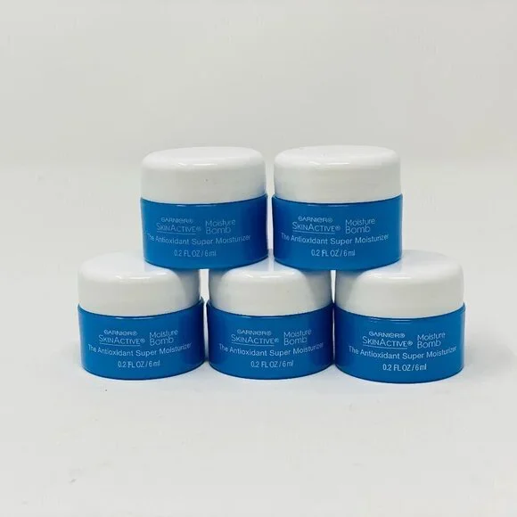 15 pk Garnier SkinActive Moisture Bomb 2oz Per NEW - Picture 2 of 3